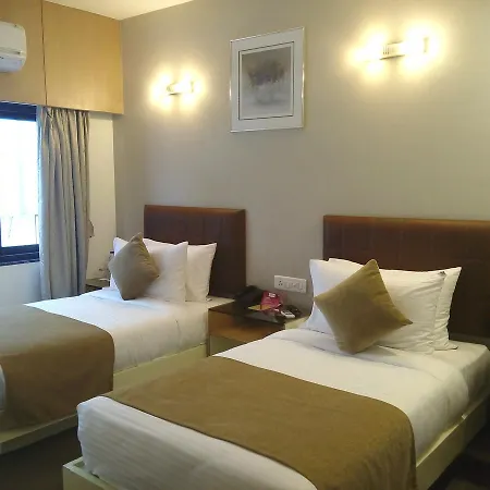 The Excellency Hotel 3*