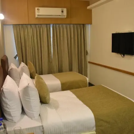 The Excellency Hotel 3*